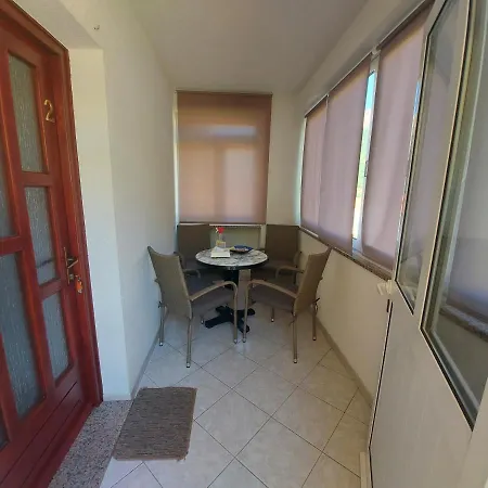 Apartments Elizabeta Draga Bascanska Exterior photo